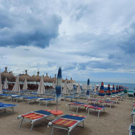Bral Apartment 7 - Two-Bedroom With Seaview Durrës Extérieur photo
