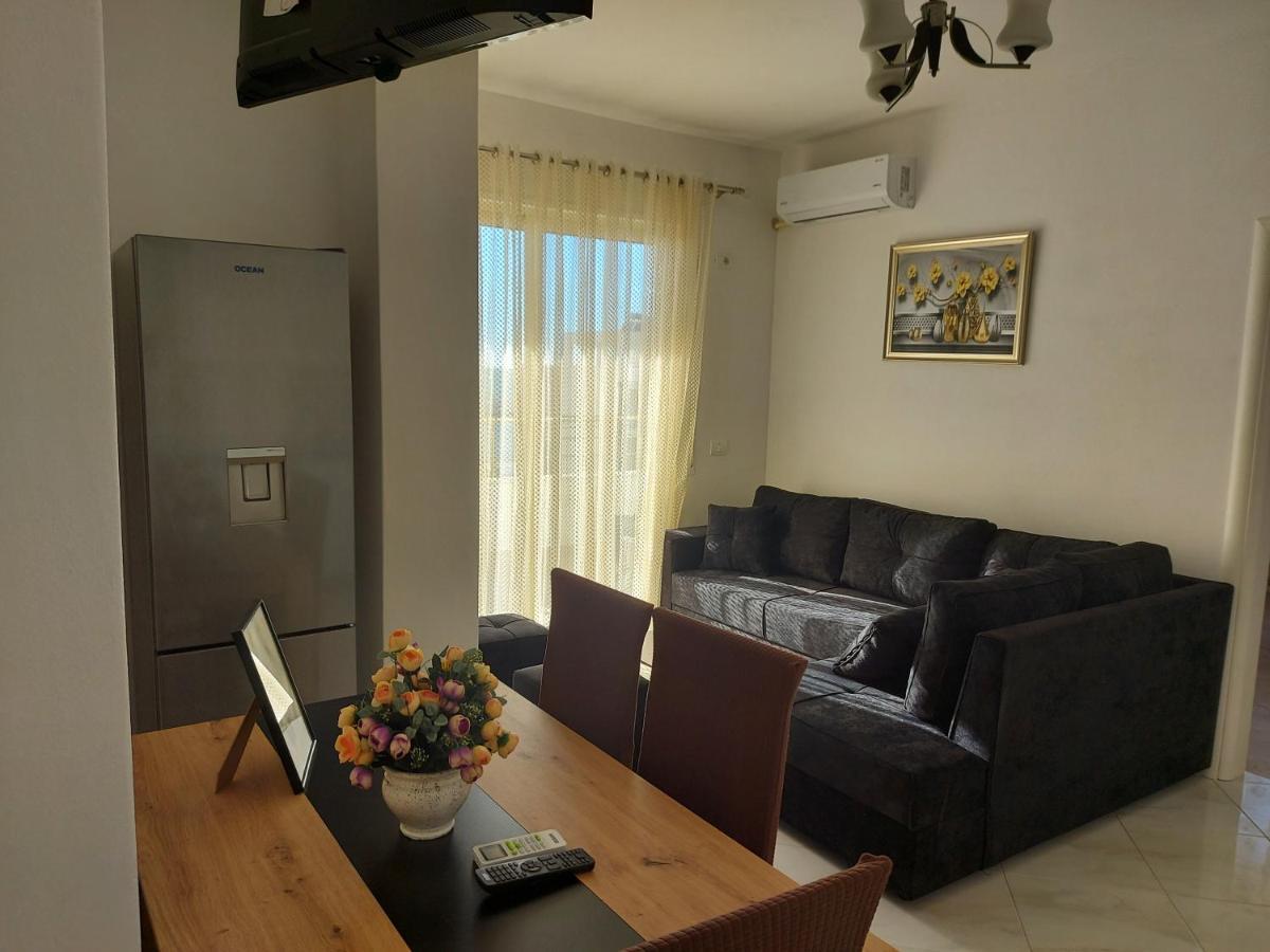 Bral Apartment 7 - Two-Bedroom With Seaview Durrës Extérieur photo