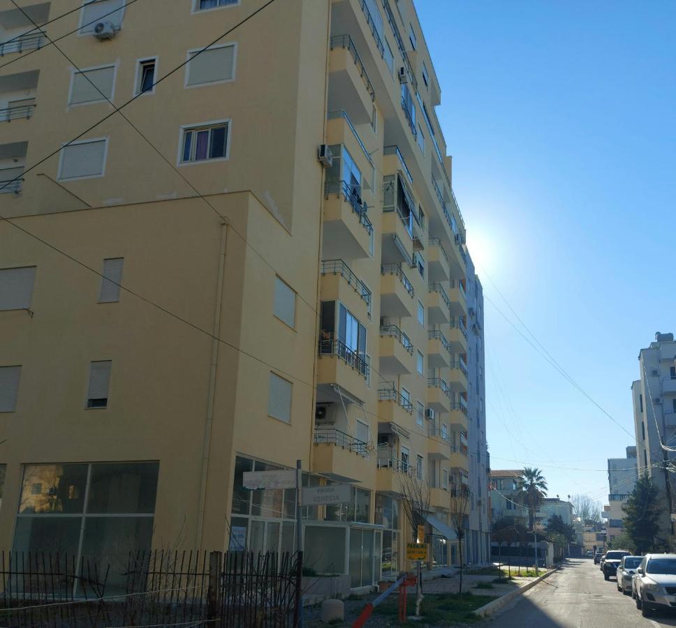 Bral Apartment 7 - Two-Bedroom With Seaview Durrës Extérieur photo